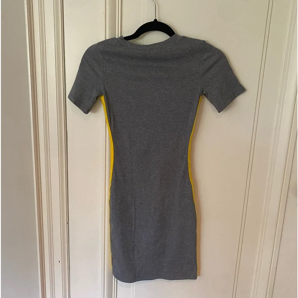 Grey Striped Side T-Shirt Dress w/ Yellow/White Stripe on Side - Picture 5 of 7